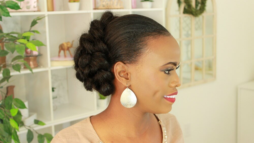 natural hair protective style