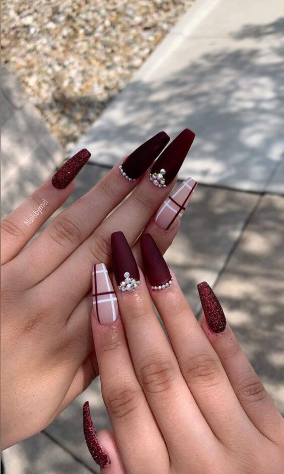 Fall Nails Inspiration For This Autumn Featuring Gel Polish
