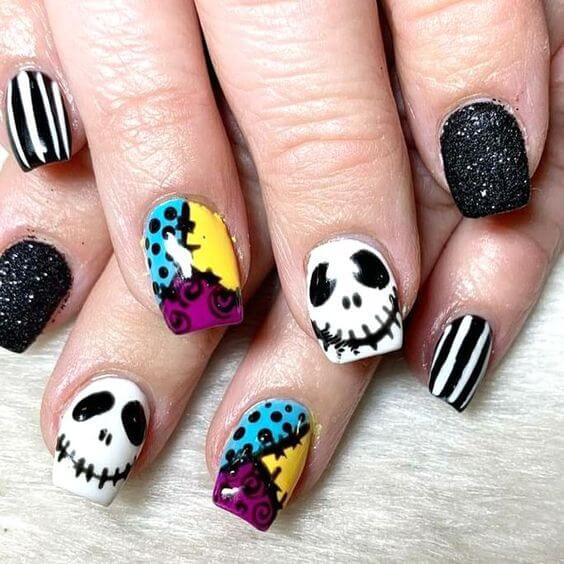 nails design for halloween